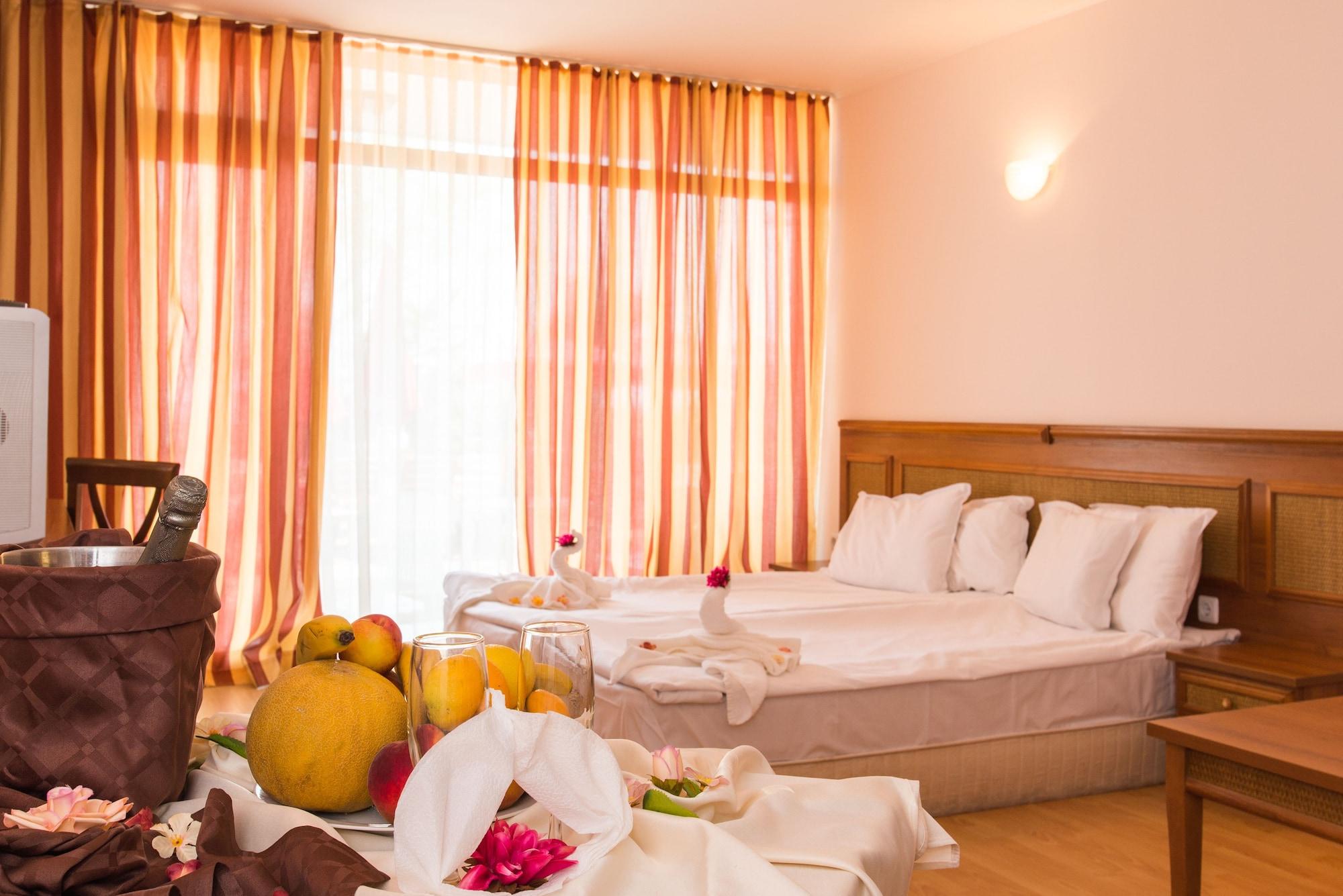 Tiva Del Mar Beach Hotel Sveti Vlas Exterior photo