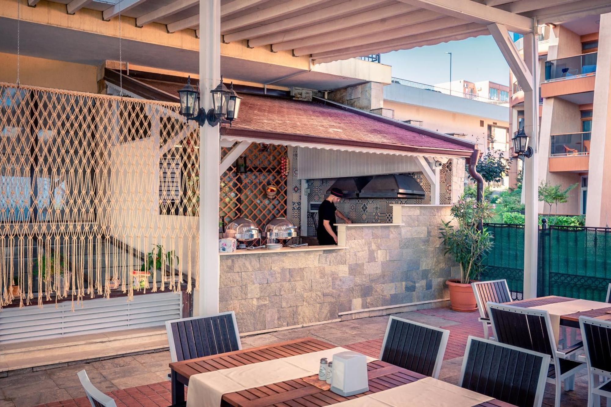Tiva Del Mar Beach Hotel Sveti Vlas Exterior photo