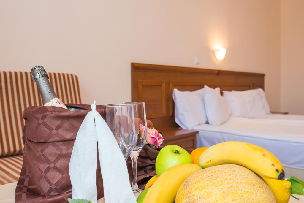Tiva Del Mar Beach Hotel Sveti Vlas Room photo